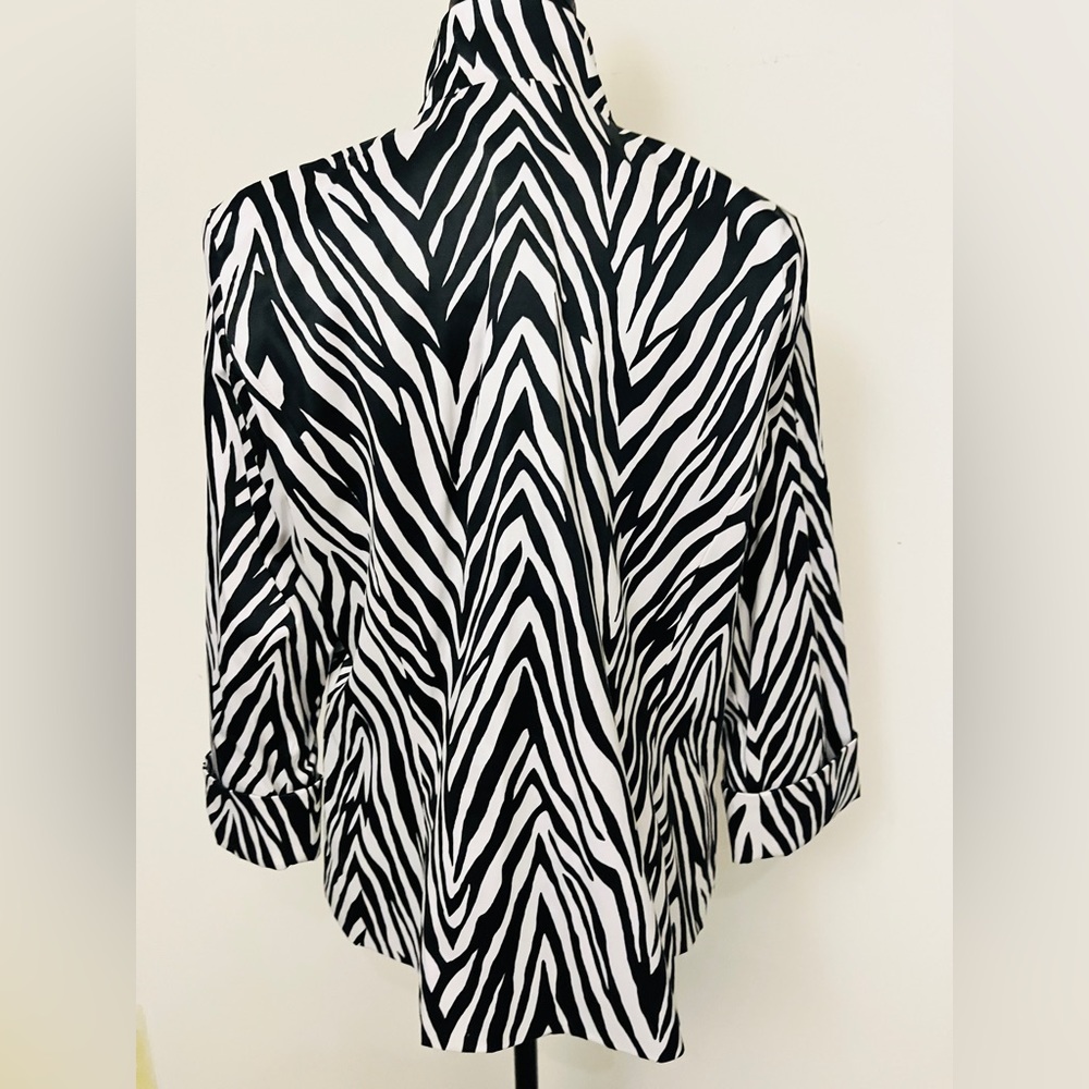 Zebra print buttonless blazer - Picture 5 of 5